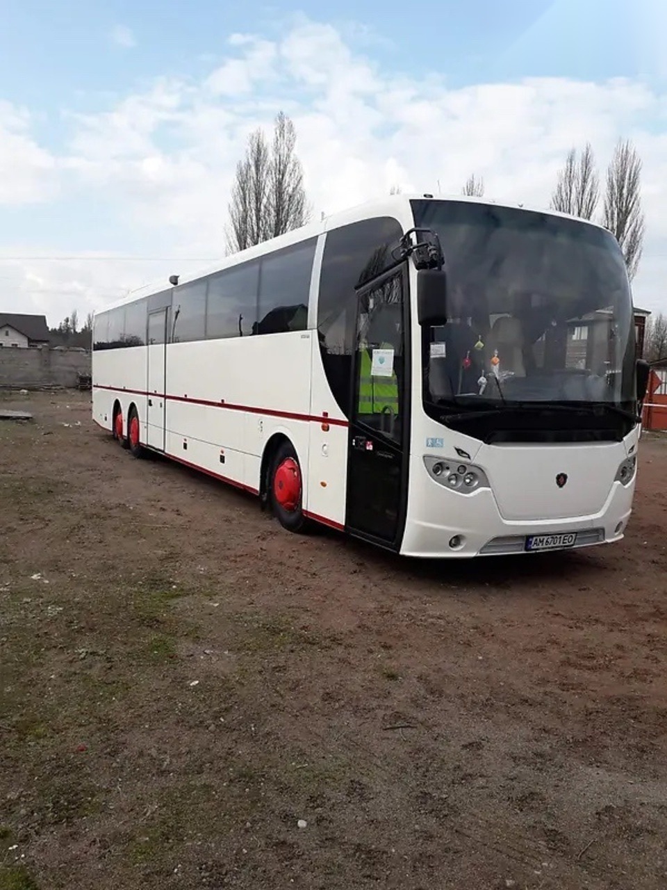 Scania OmniExpress 2011